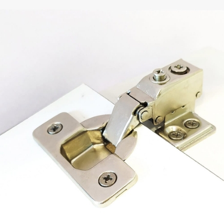 Picture of Short Arm Hinge with 4 hole mounting plate - Soft Close - Nickel Plated