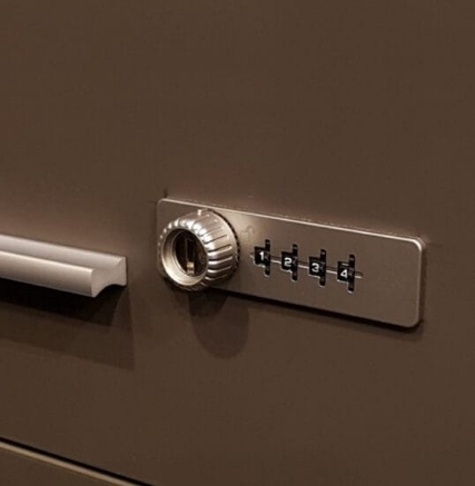 Picture of 4 Digit Combination Lock Zinc - Wood (16 - 20mm)(Left)