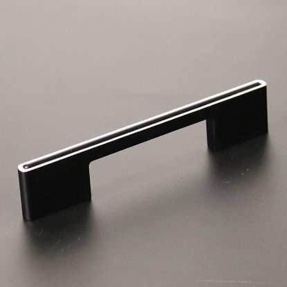 Picture of  Zinc Handle - T - 96/128mm - Black with Chrome 