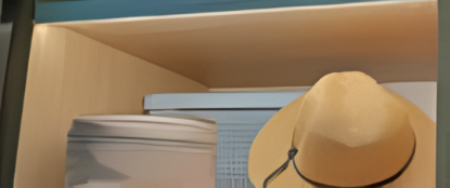 Picture of Linear Shelf Edge  (edge mount) - Silver/Brown