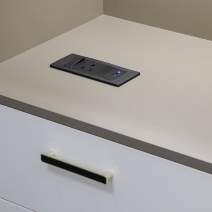 Picture of 5 Module Electric Box Top Mount (1 Power + 1 USBC +1 USBA switch with Fuse & with 2 Meter Wire with Moulded Plug)