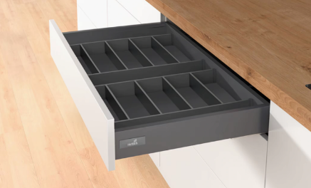 Picture of OrgaTray 630 (Powder Coated Steel Cutlery), OrgaTray 630 for 550 mm depth Silver